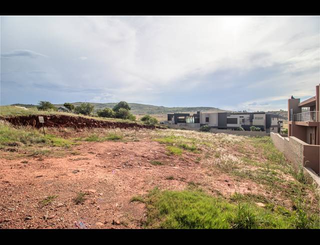 880M² VACANT LAND FOR SALE IN EYE OF AFRICA ESTATE